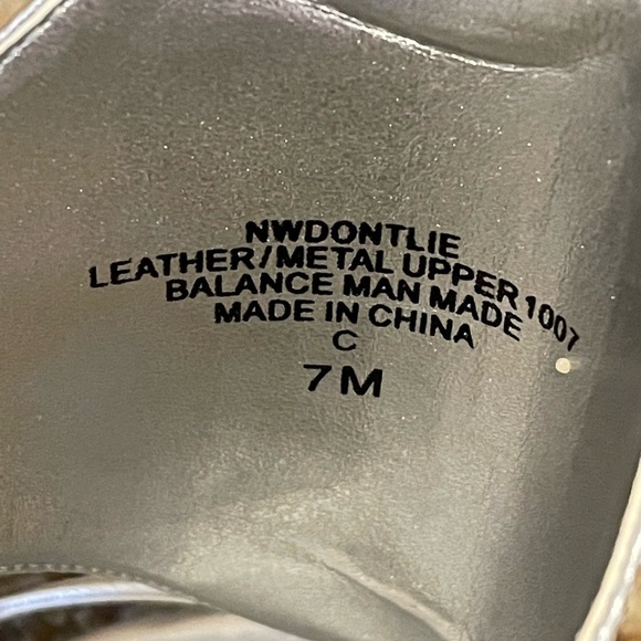 Nine West Y2K Silver Glitter Kidskin Size 7 - Picture 7 of 8